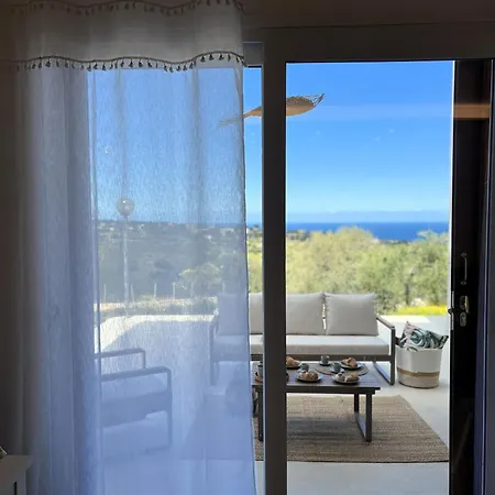 Anthea Holiday home